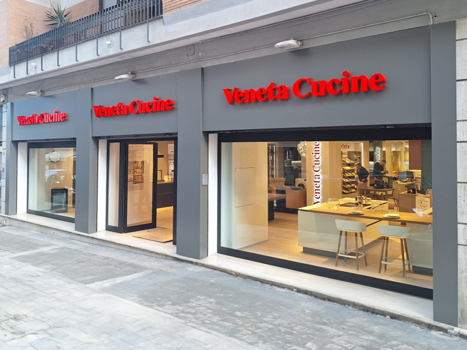 Negozio veneta cucine lecce 26130