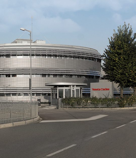 Veneta Cucine acquires its own French distributor