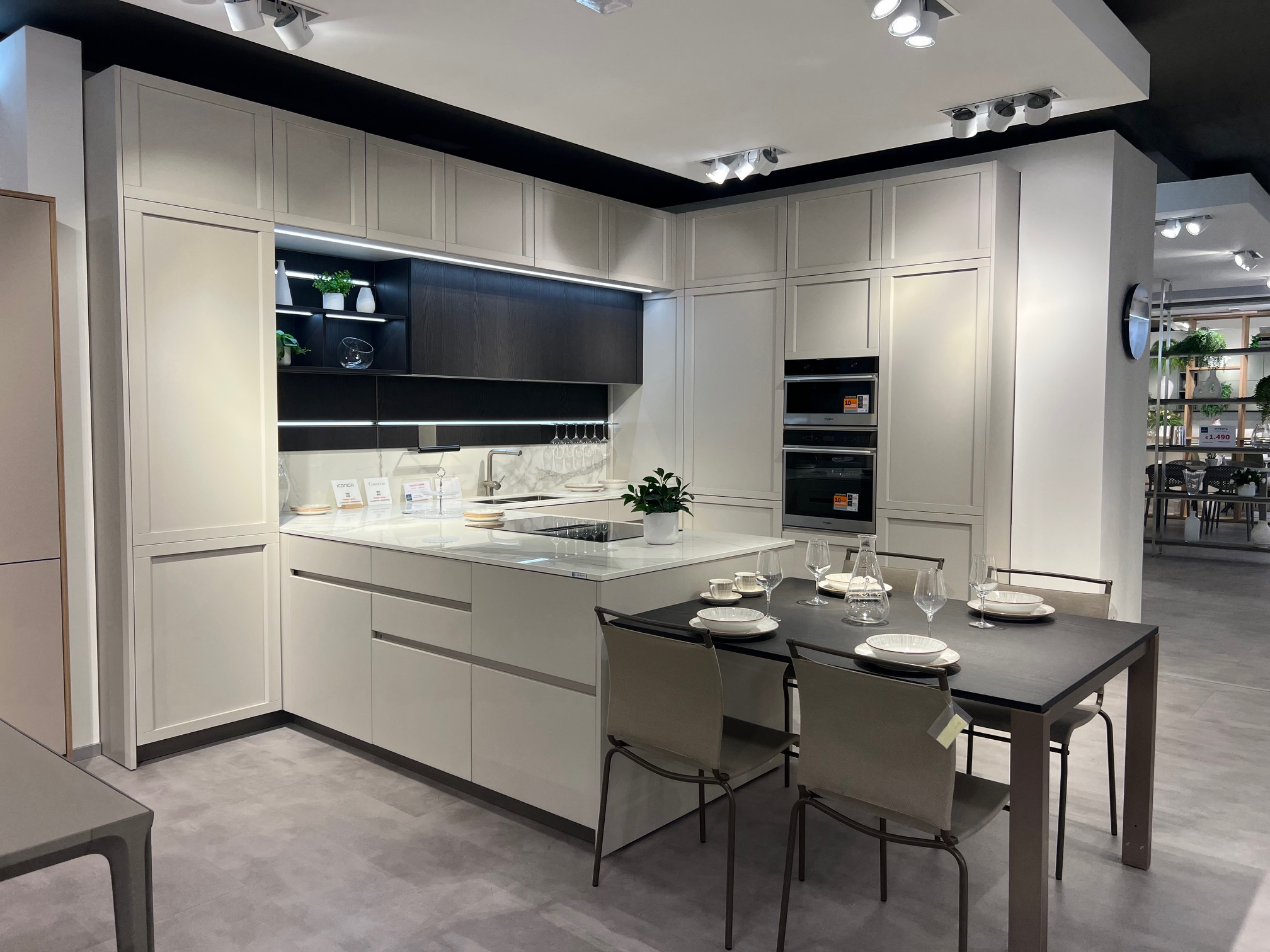 CONVIVIO / ICONICA - Image