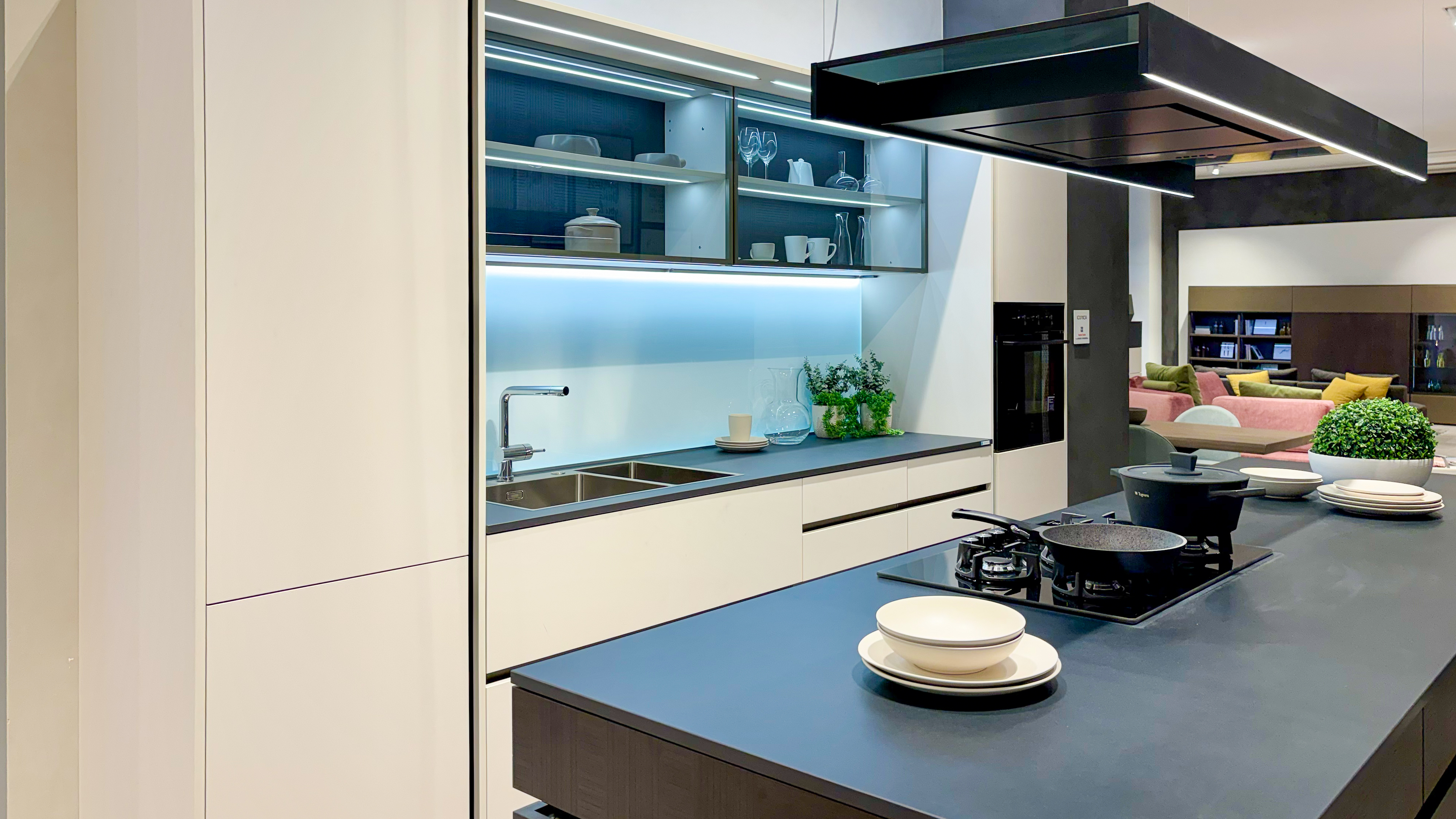 Iconica soft beige con isola Dek - Image