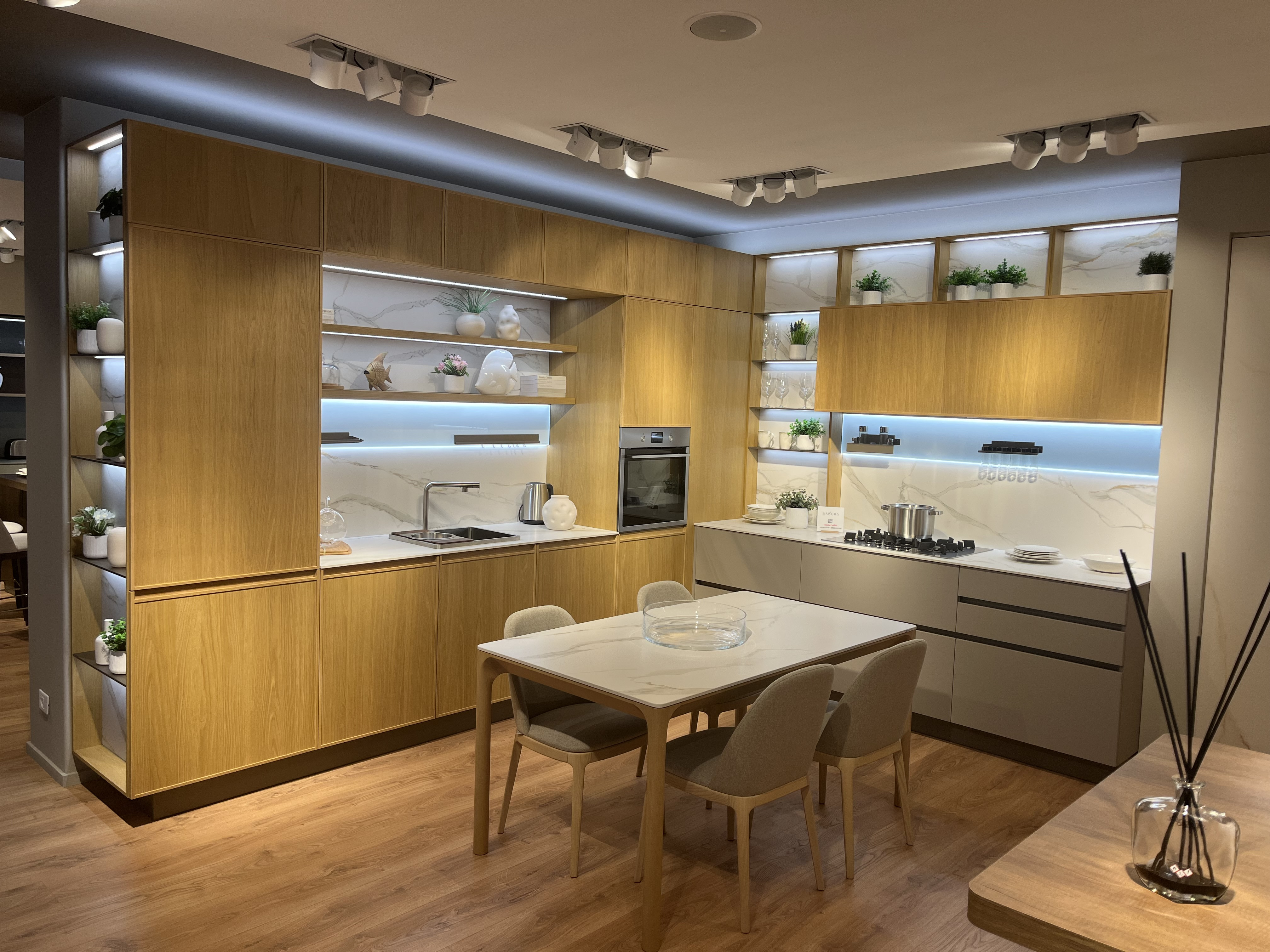 Veneta Cucine - Sakura Presa - Image