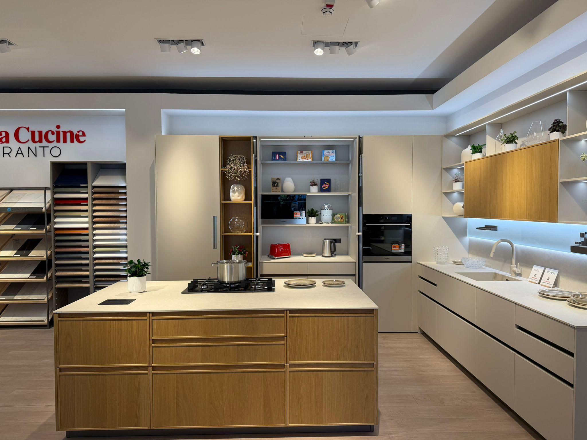 SAKURA/ICONICA - Image