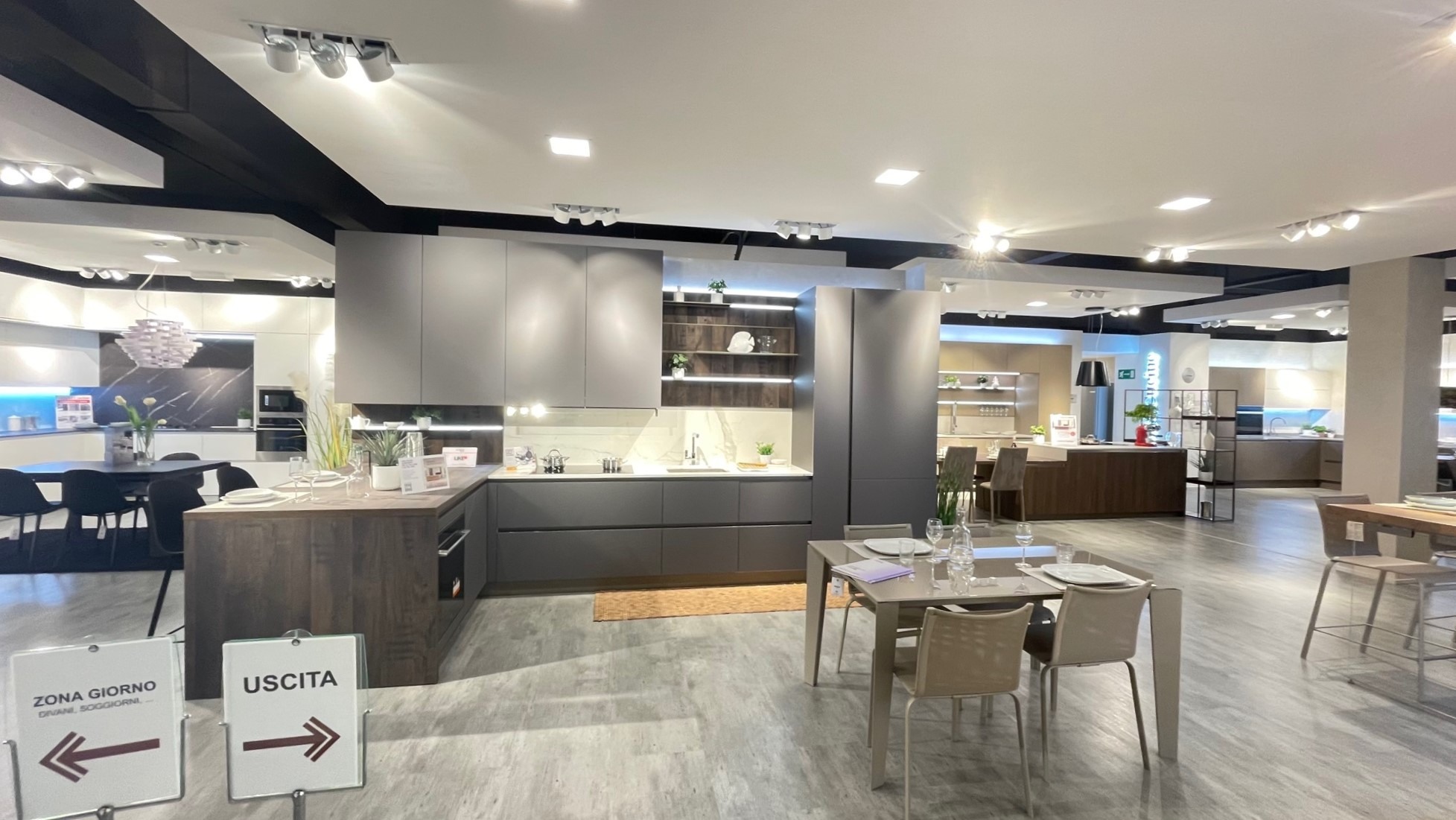 Veneta Cucine-Like J - Image