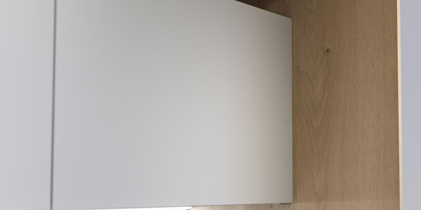 Milano Laccata a Telaio 24 - Image