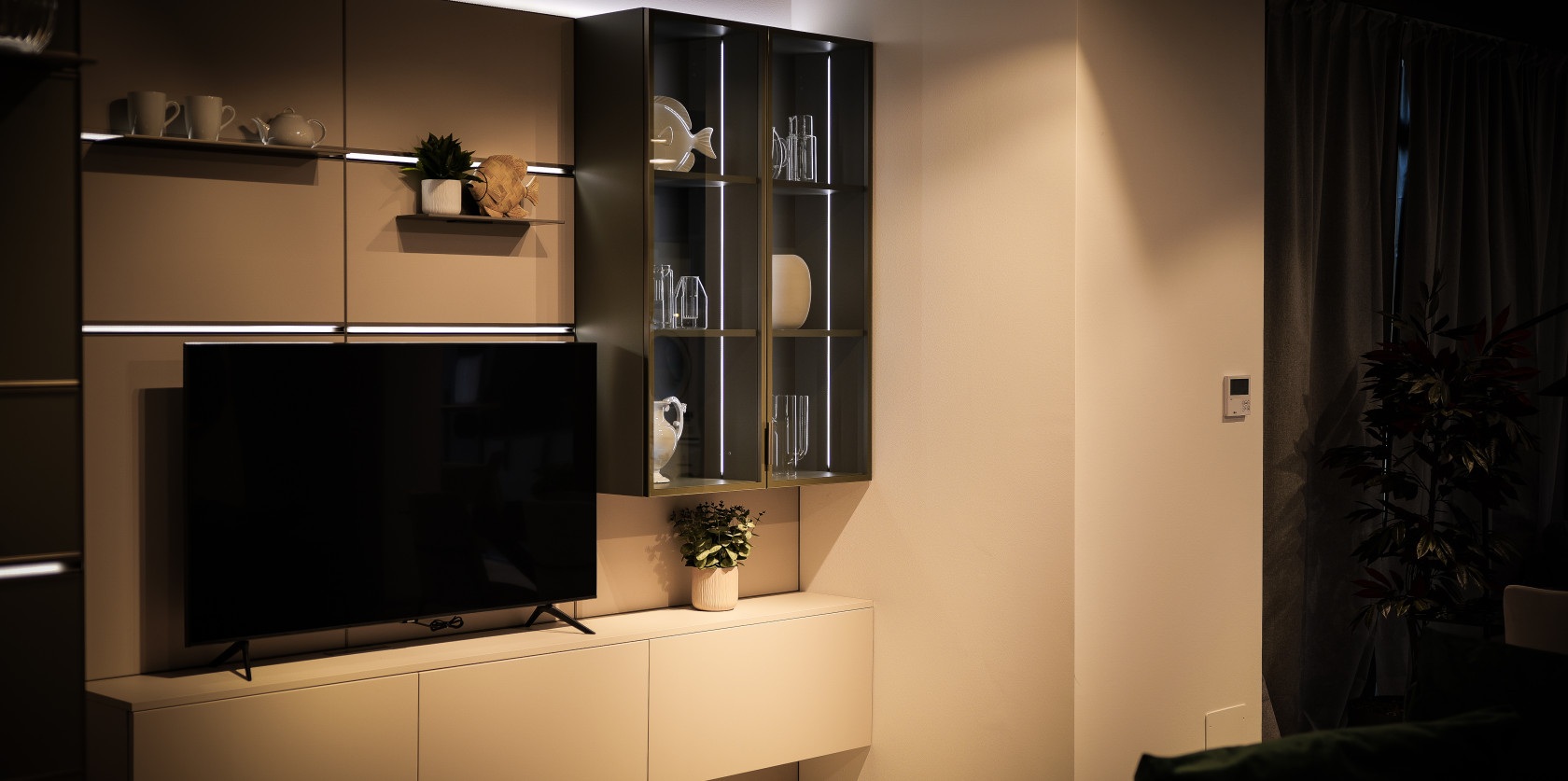 Veneta Cucine - modello Convivio e modello Iconica - Image