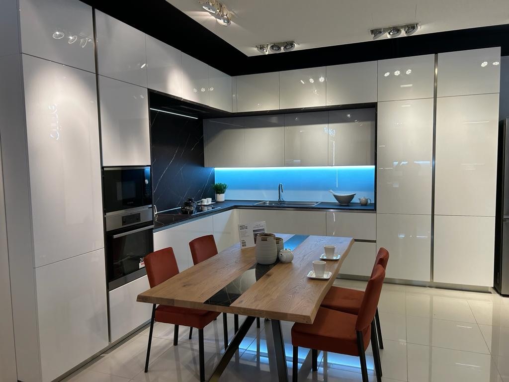 VENETA CUCINE - LOUNGE LACCATO LUCIDO - Image