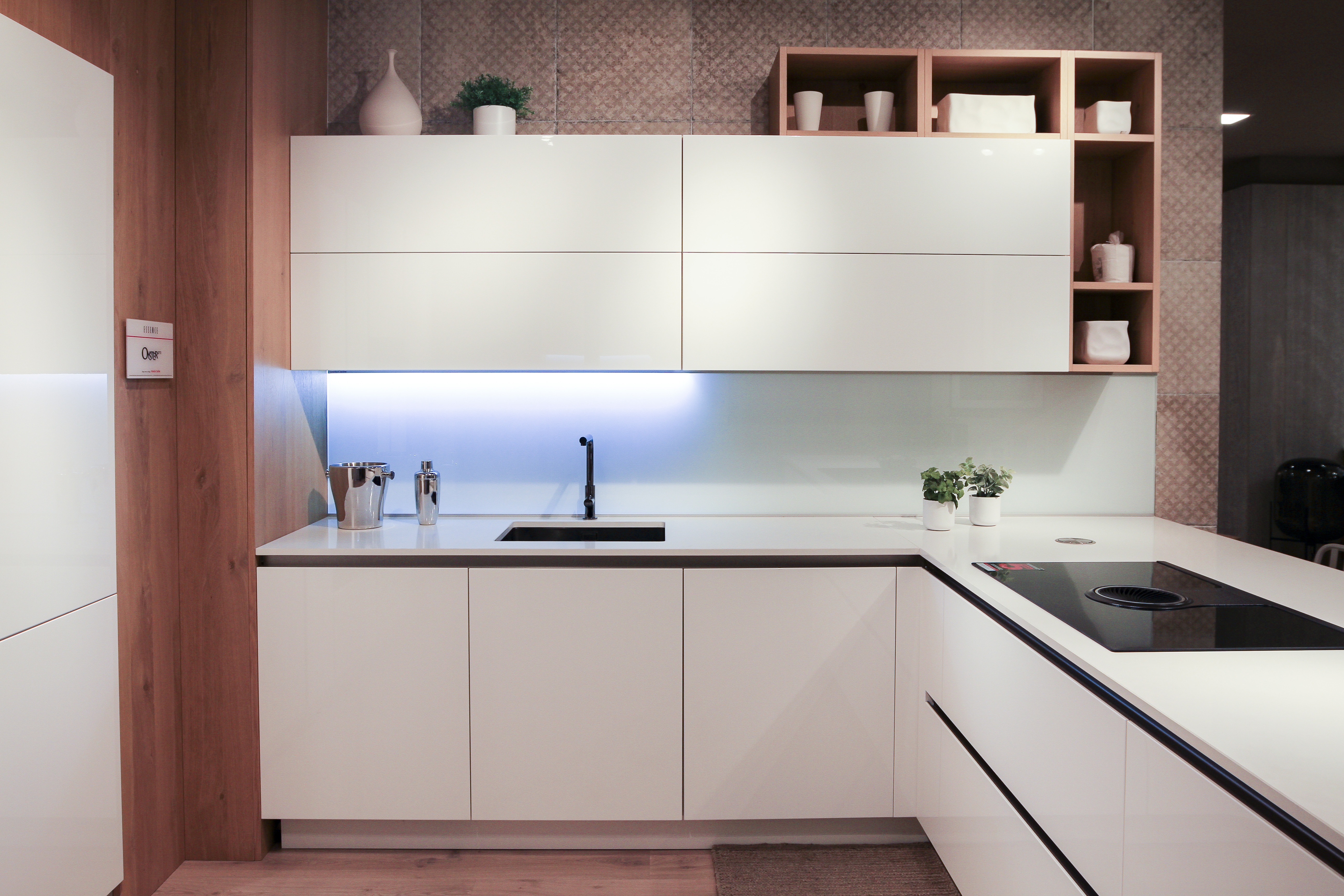 VENETA CUCINE OYSTER PRO BIANCO PURO LUCIDO - Image