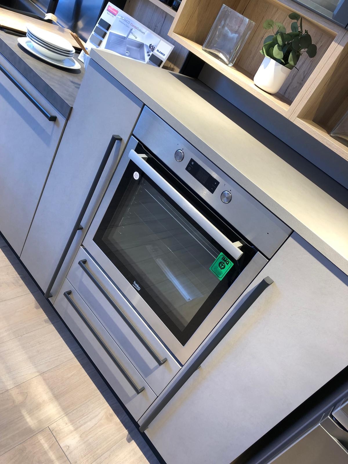 CUCINA COMPLETA START CON MANIGLIONE (INDUSTRIAL) - Image