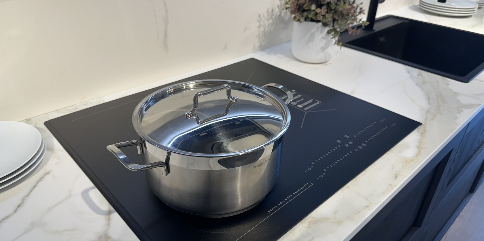 Veneta Cucine - Modello Convivio - Image