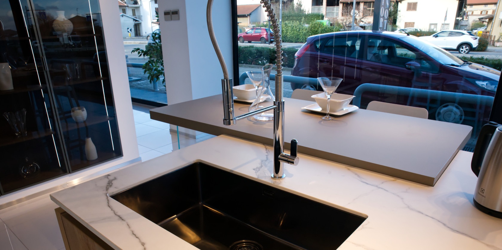 Veneta Cucine - Modello Lounge Vetro - Image