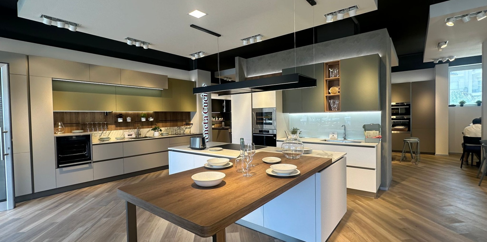 Oyster + Riflex - Image