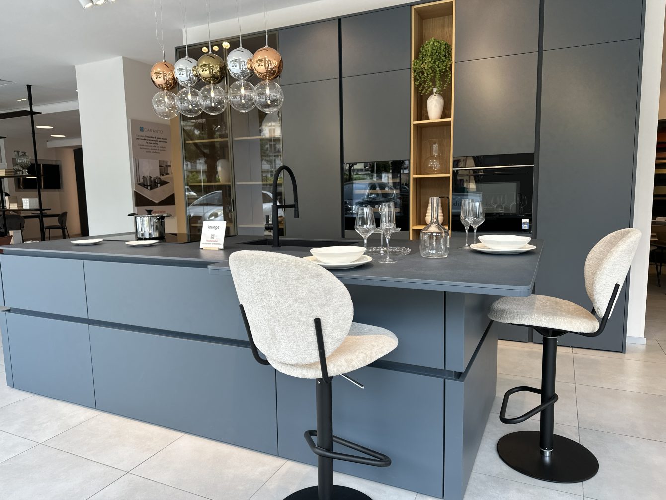 LOUNGE - Image