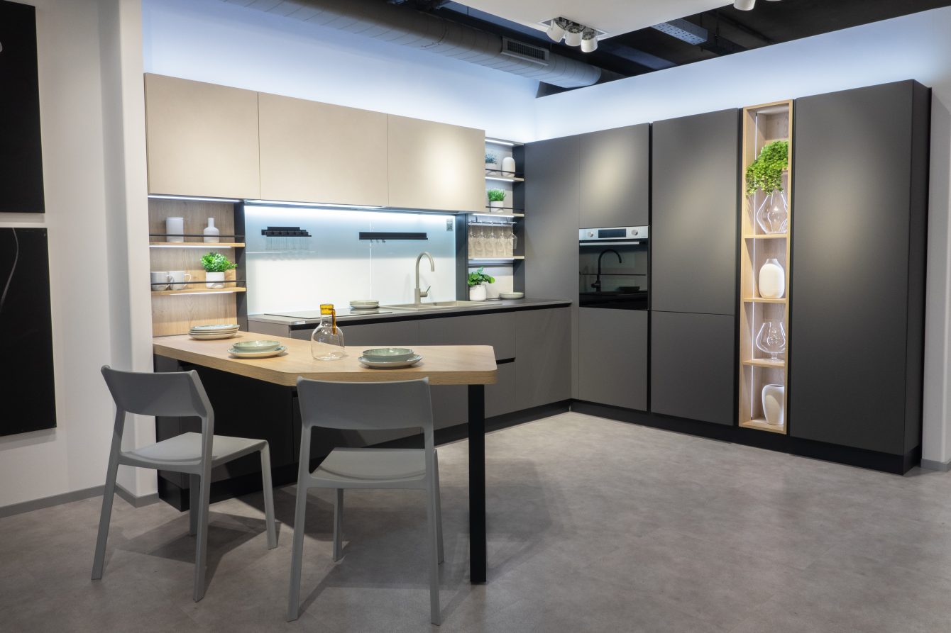 CUCINA START CON PENISOLA - Image