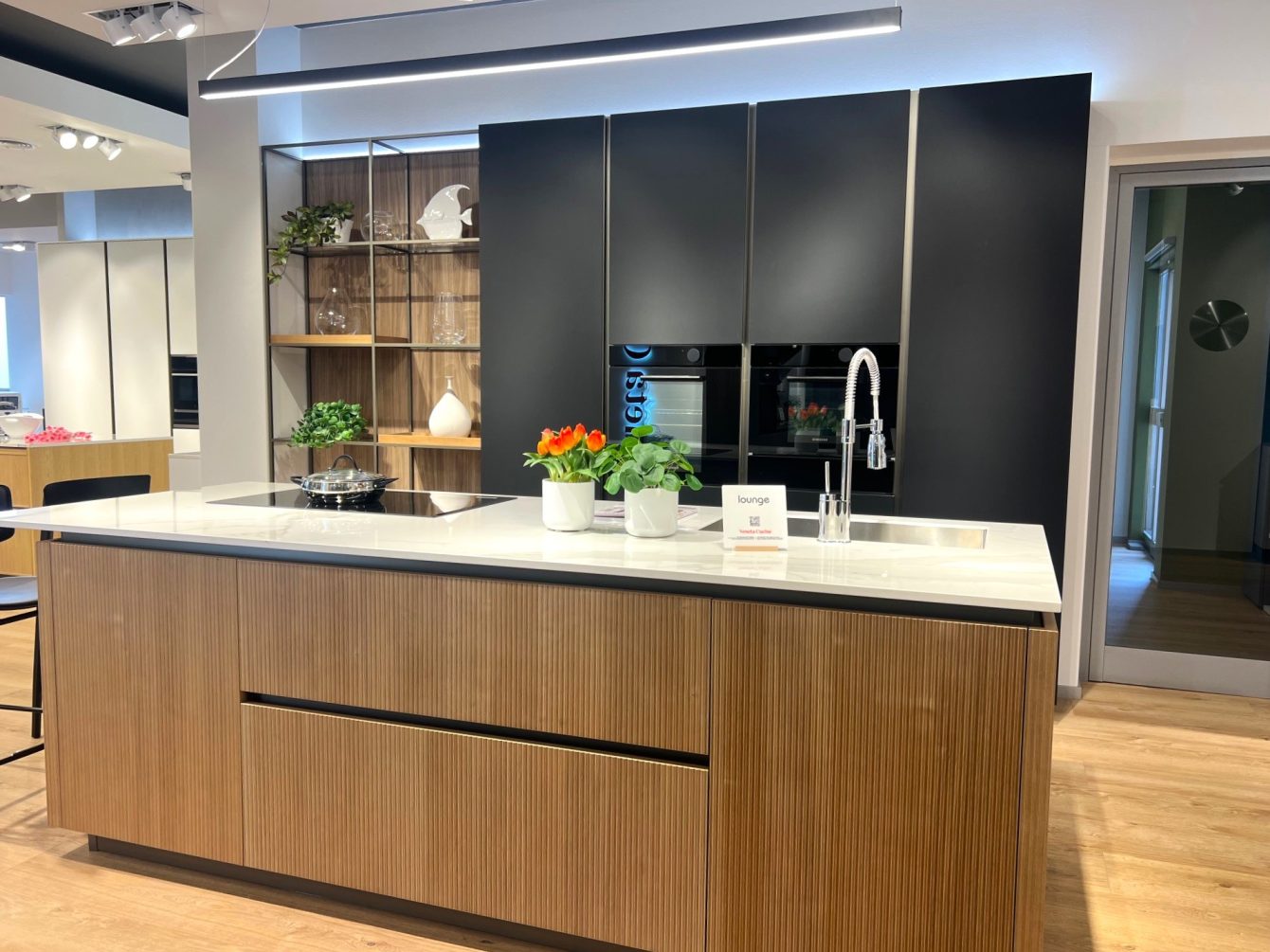 LOUNGE - Image