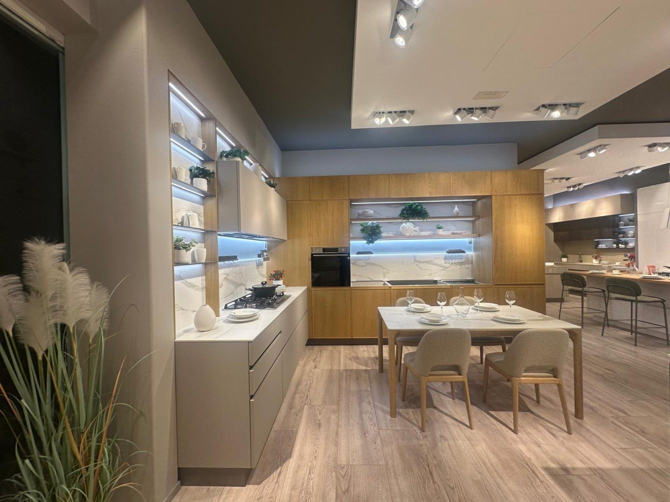 Veneta Cucine - Sakura + Iconica - Image