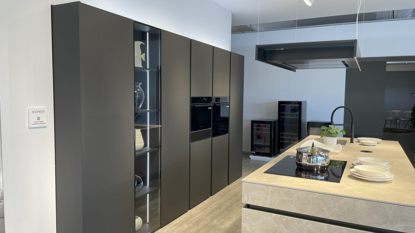Veneta Cucine _ Modello Iconica - Image