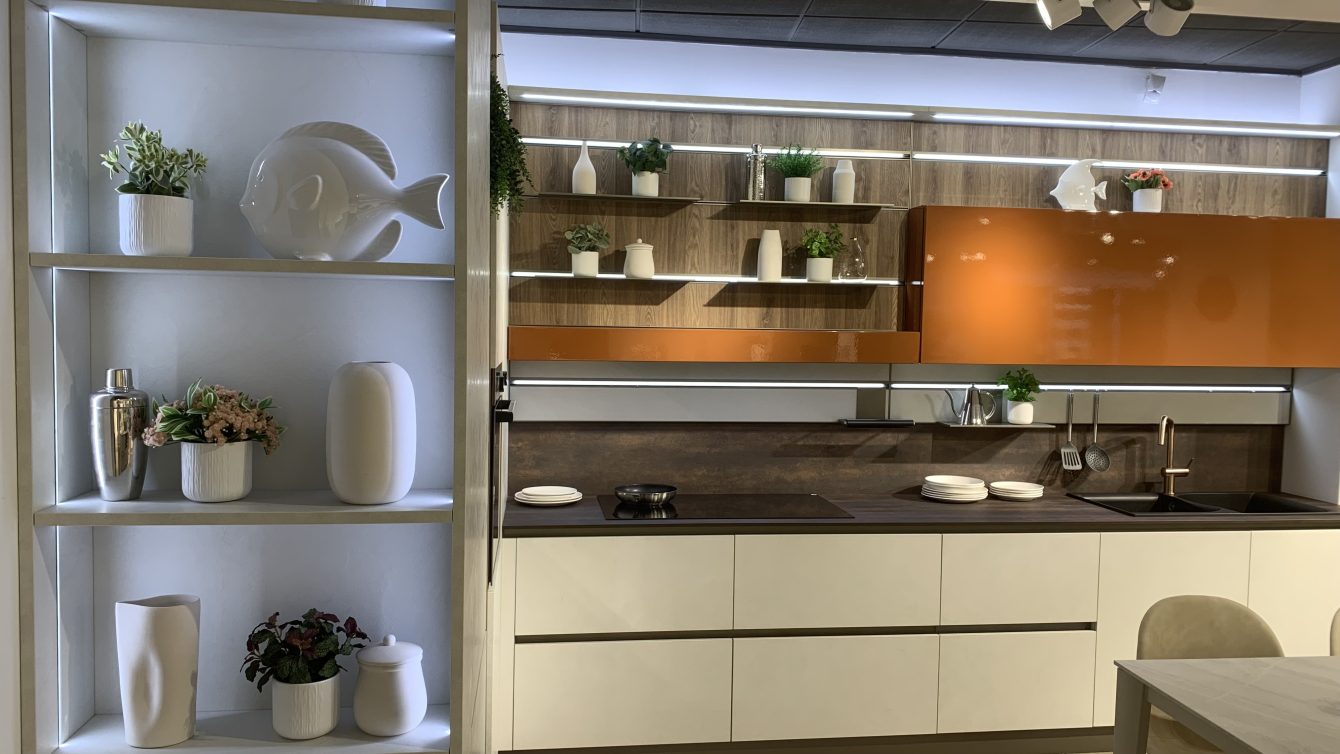 Veneta Cucine - modello Start Time J 1 - Image