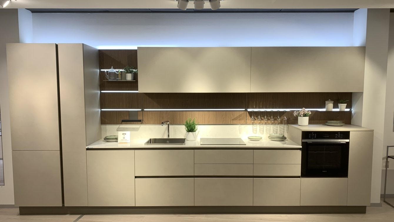 Veneta Cucine - modello Start Time J 2 - Image