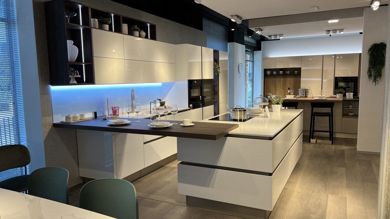 Veneta Cucine - Modello Oyster Pro - Image