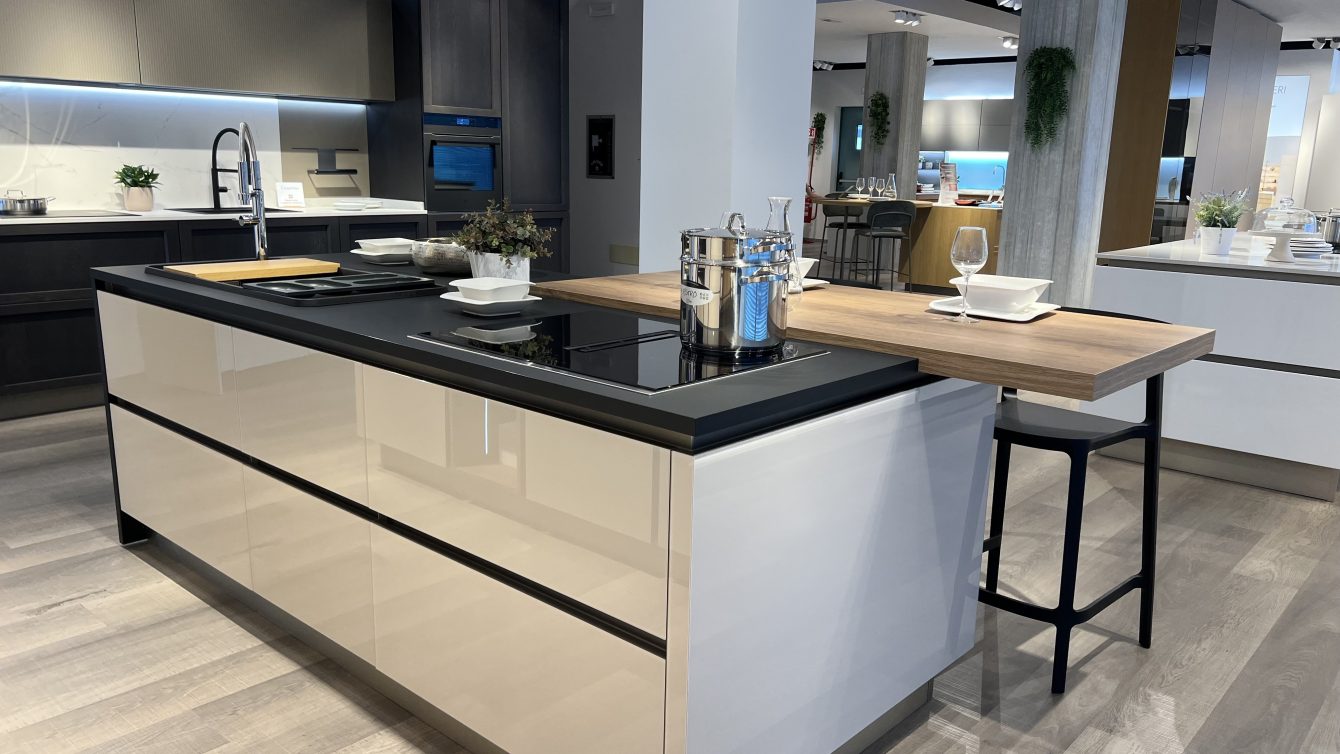 Veneta Cucine - Modello Ri-Flex - Image