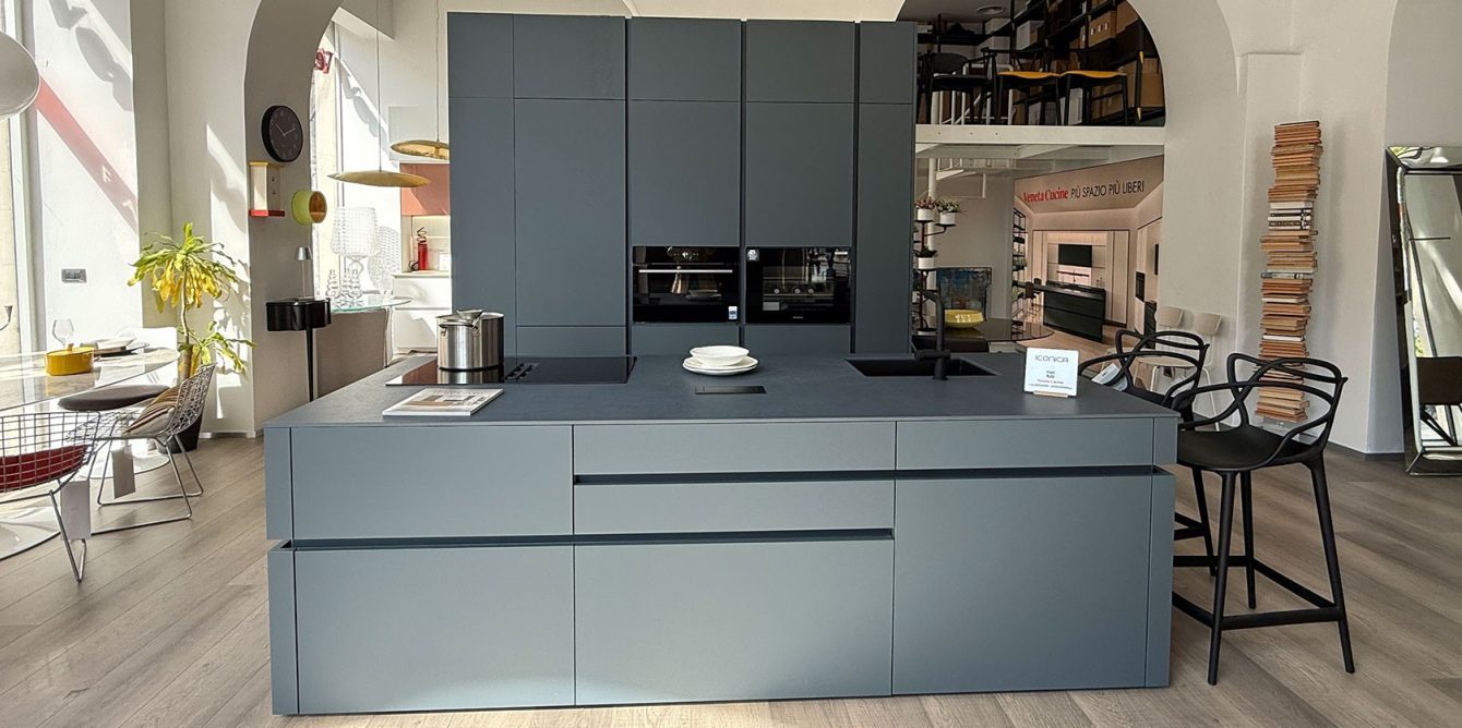 Cucina con isola Iconica - Image