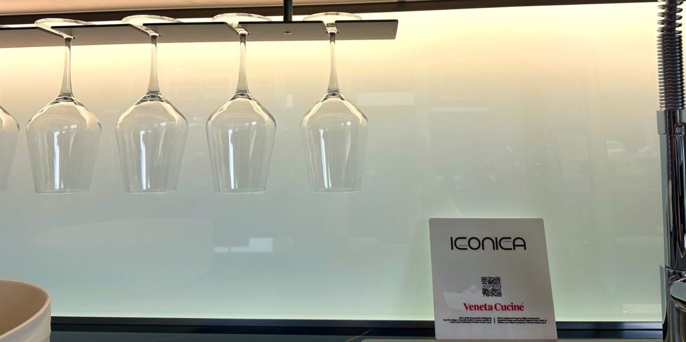 Iconica - Image