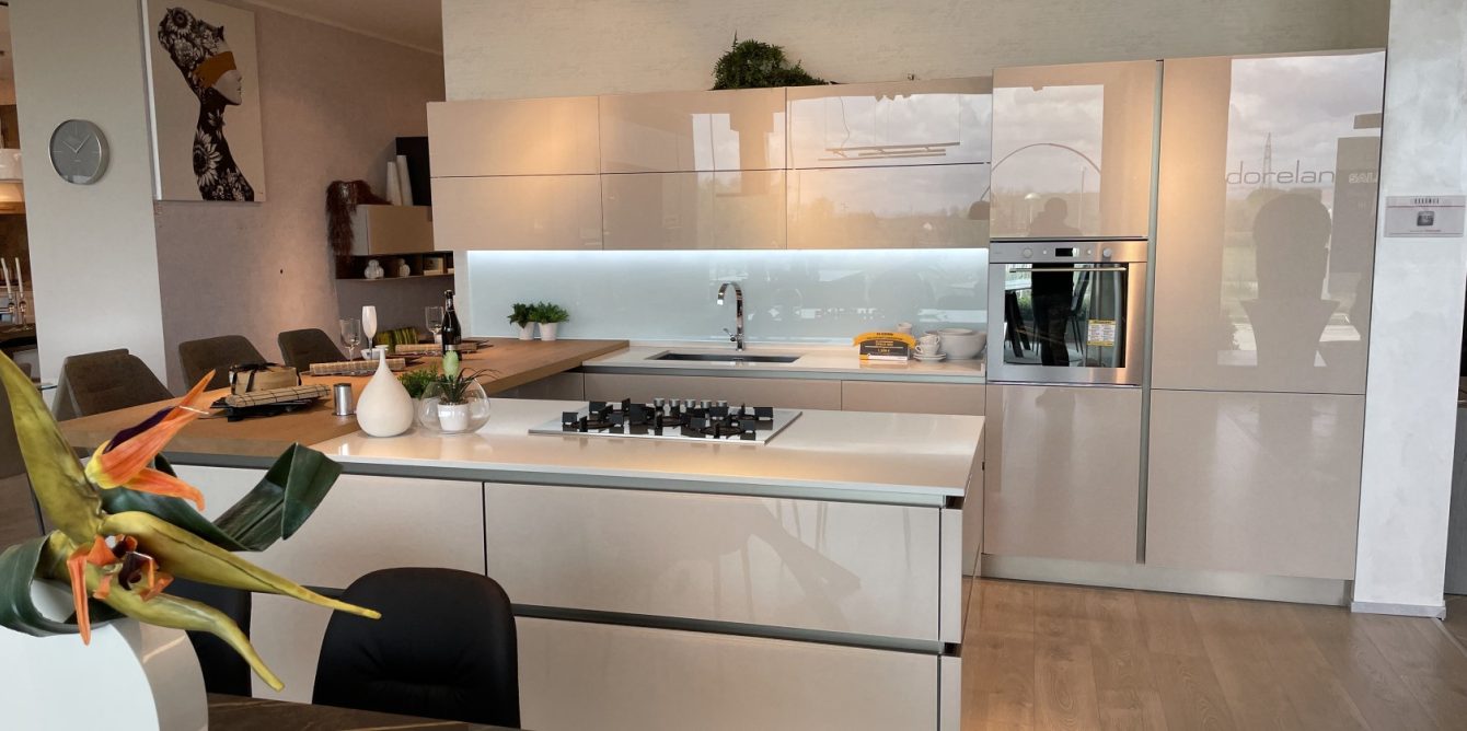Veneta Cucine - Riflex Lucida - Image