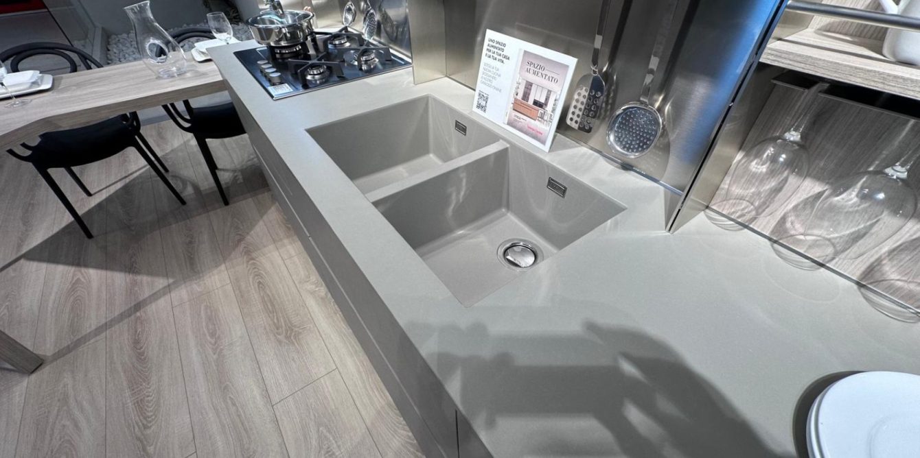 Veneta Cucine - modello Start Time J 3 - Image