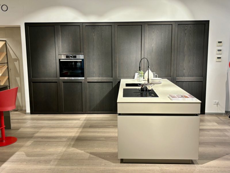 VENETA CUCINE - CONVIVIO - Image