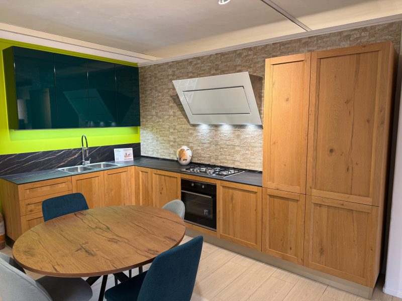 Veneta Cucine - Milano + Oyster - Image