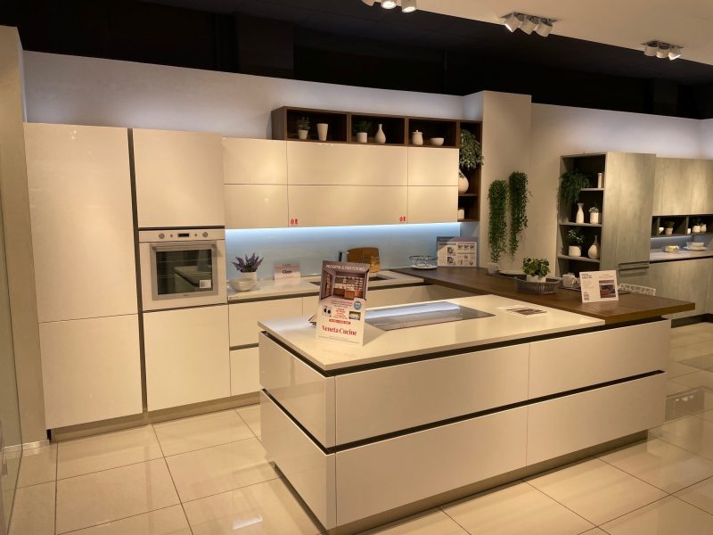 OYSTER LUCIDA - Image