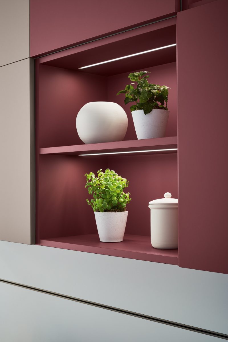 LIKE J - Il design dalle linee pure - Image