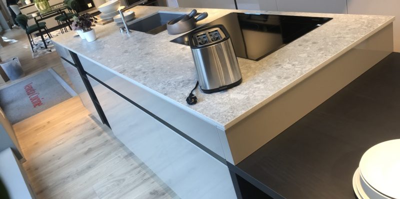 Veneta Cucine - Iconica Vetro - Image