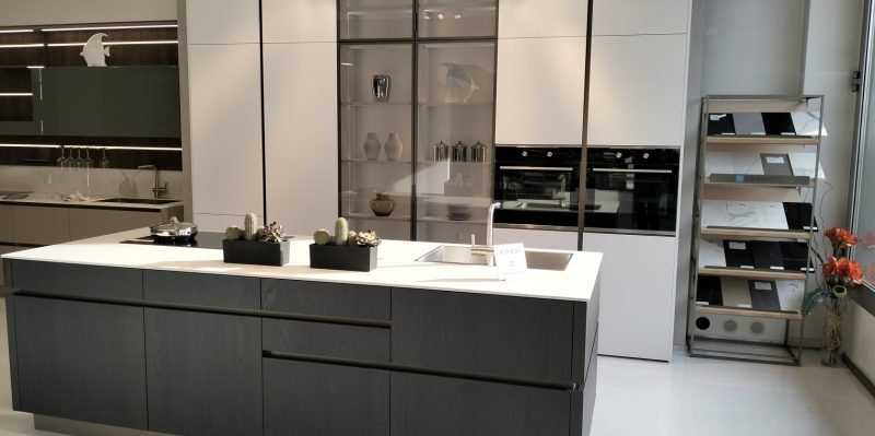 ICONICA FRASSINO SCURO E BIANCO SOFT - Image