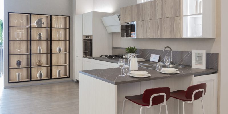 Tablet bianca e legno - Image