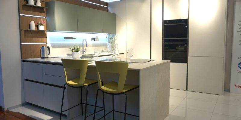 Modello Lounge Pro Decorativo - Image