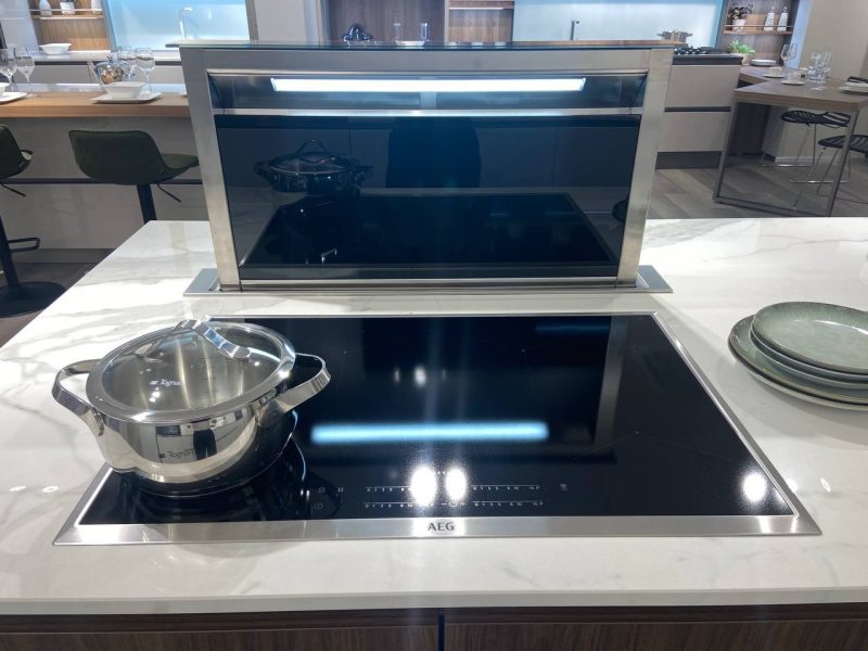 Cucina con isola modello LOUNGE-BIANCA - Image