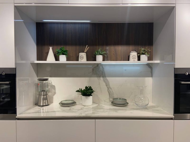 Cucina con isola modello LOUNGE-BIANCA - Image