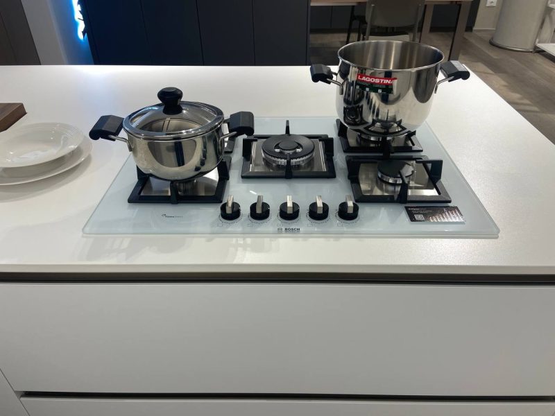 Cucina con isola modello OYSTER PRO - Image