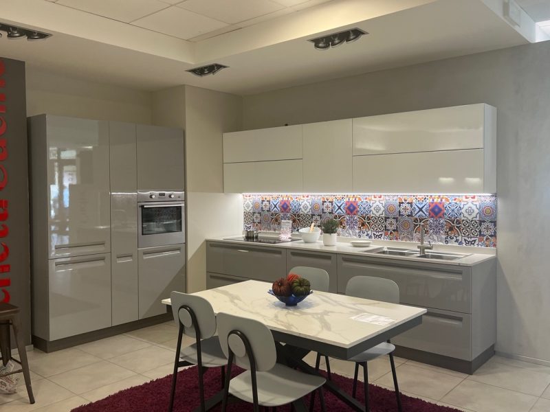 VENETA CUCINE - CARRERA F1 - Image