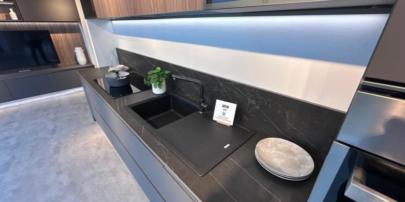 Veneta Cucine - Modello Start Time Presa - Image