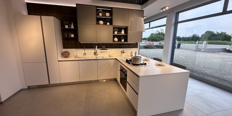 Veneta Cucine - Modello Like J - Image