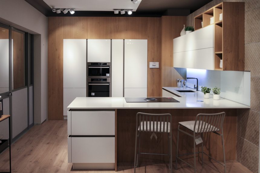 VENETA CUCINE OYSTER PRO BIANCO PURO LUCIDO - Image