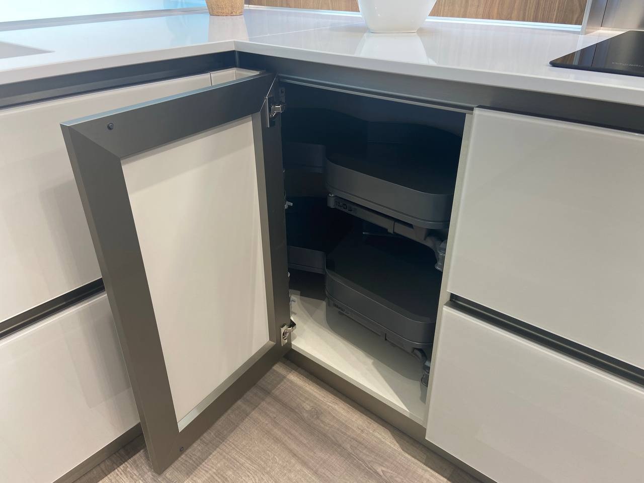 Cucina con penisola modello RIFLEX - Image