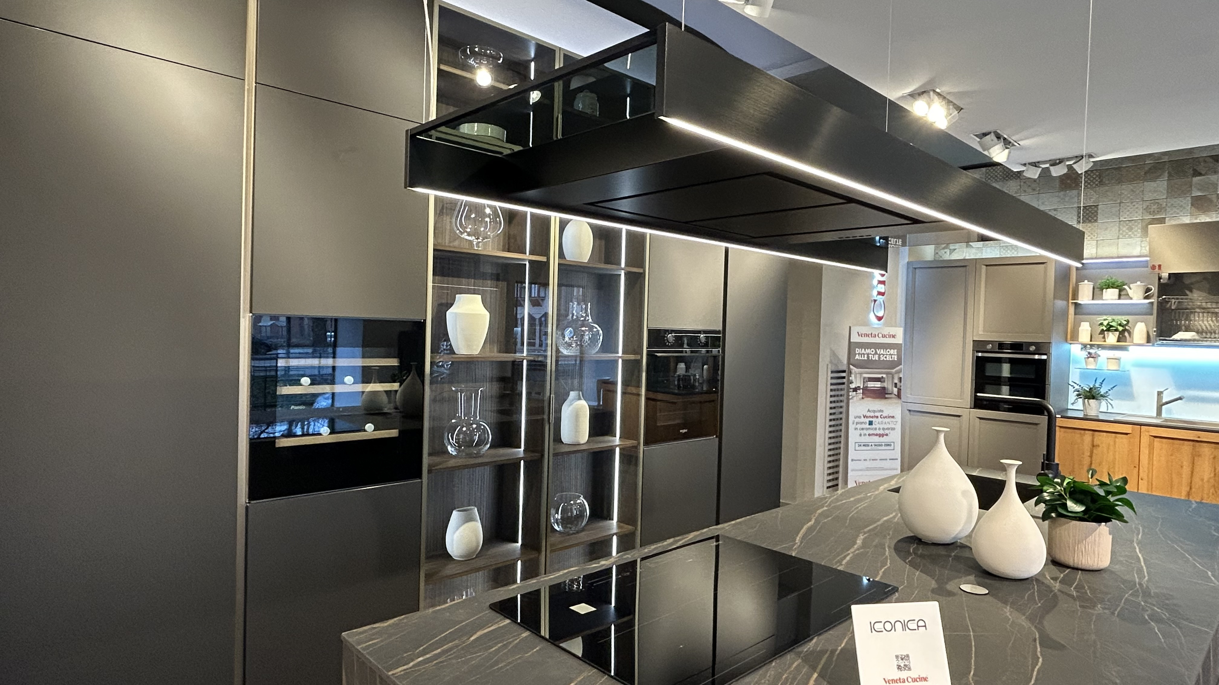 Iconica Ker Nero Imperiale - Veneta Cucine - Image