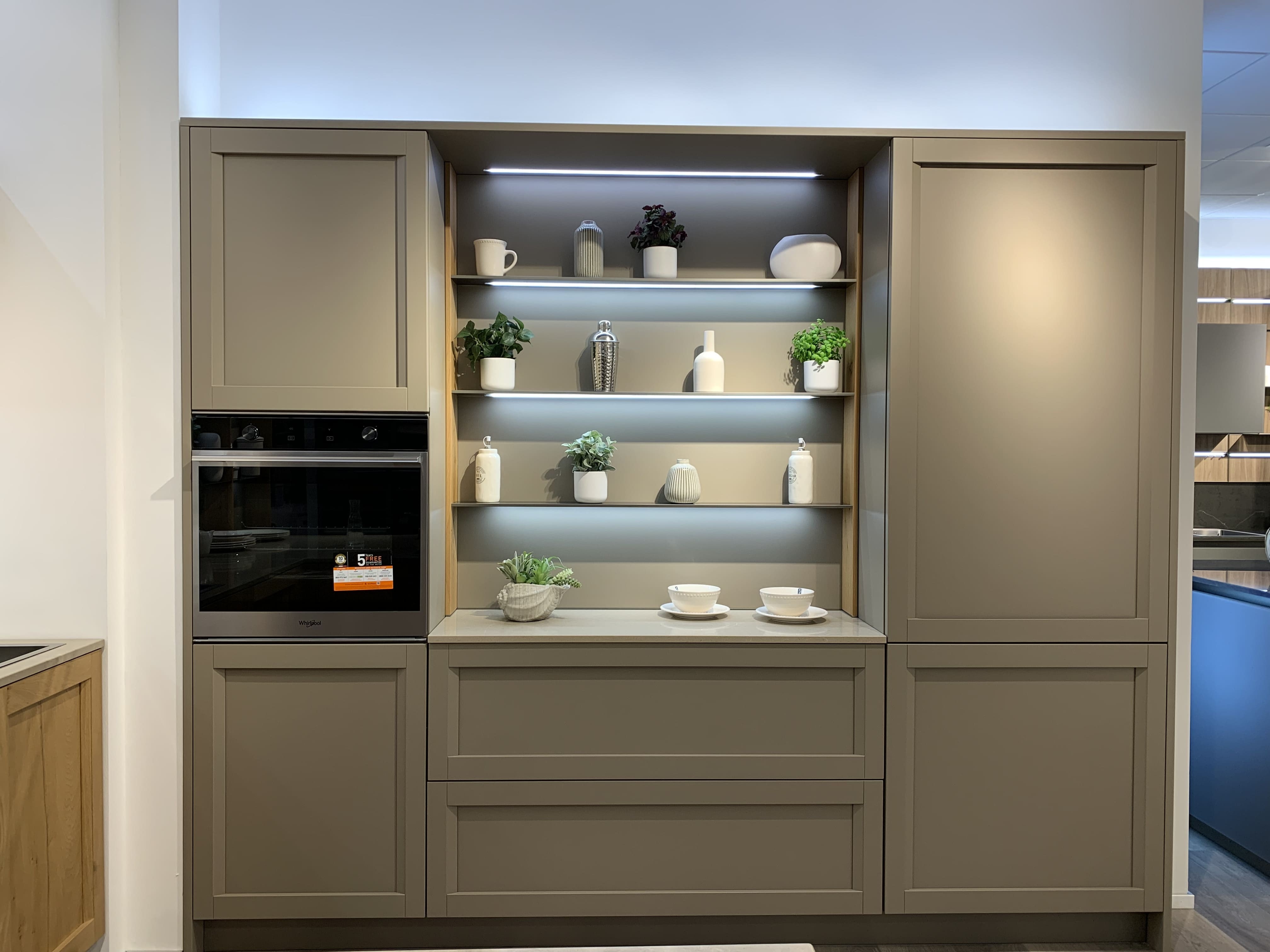 Cucina con penisola modello MILANO - Image