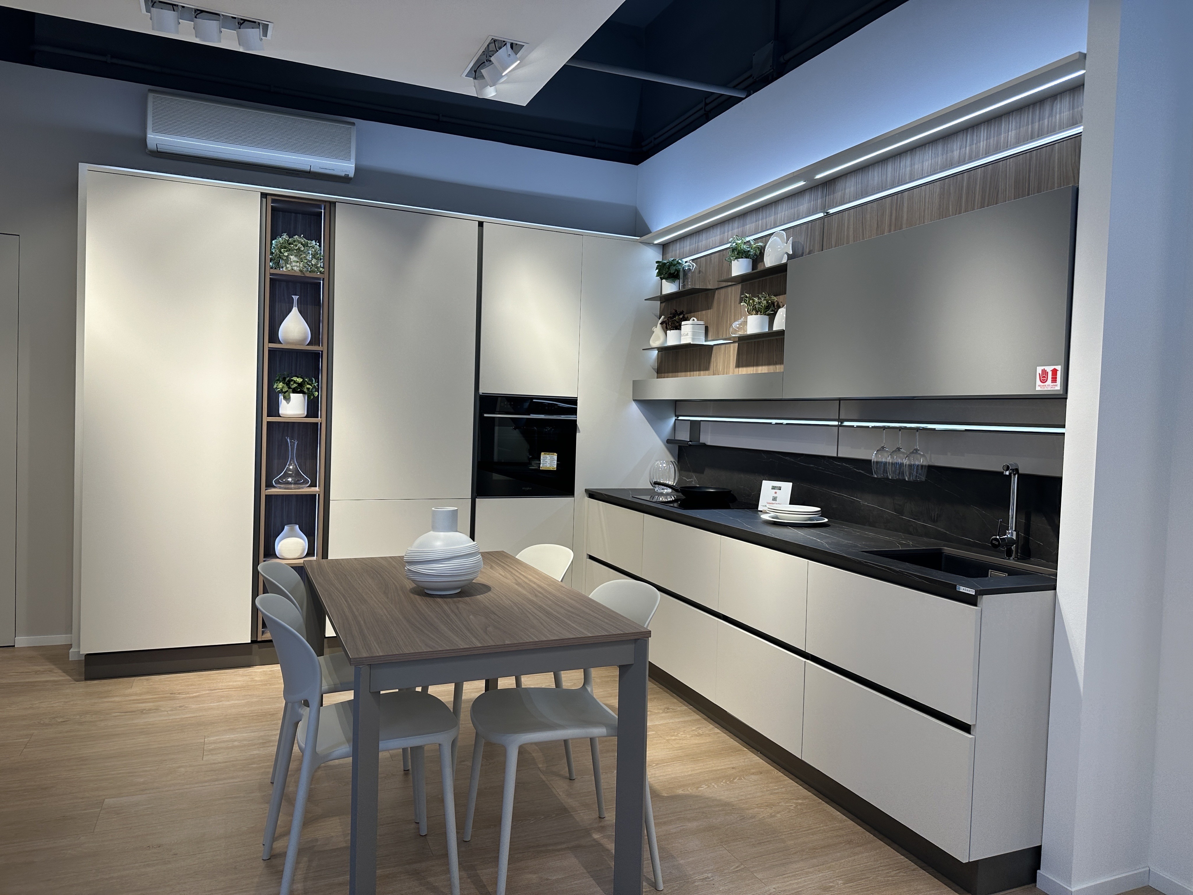 Veneta Cucine  Start Time J - Image