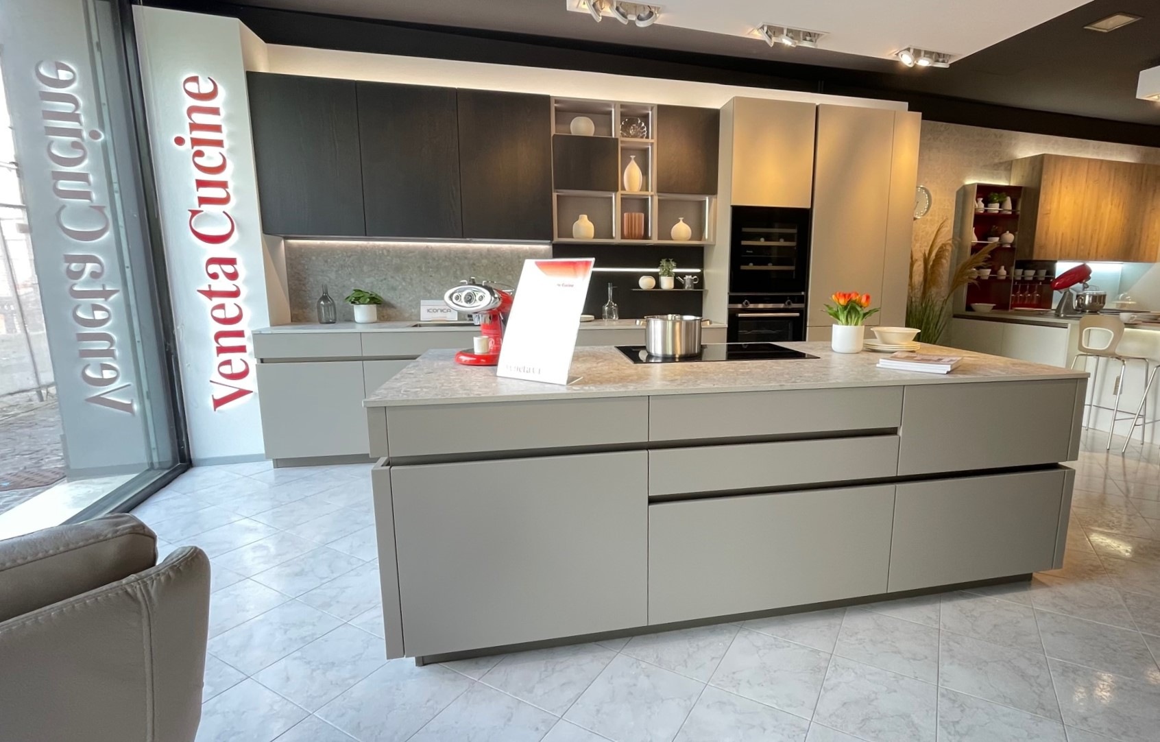 Modello Iconica - Image