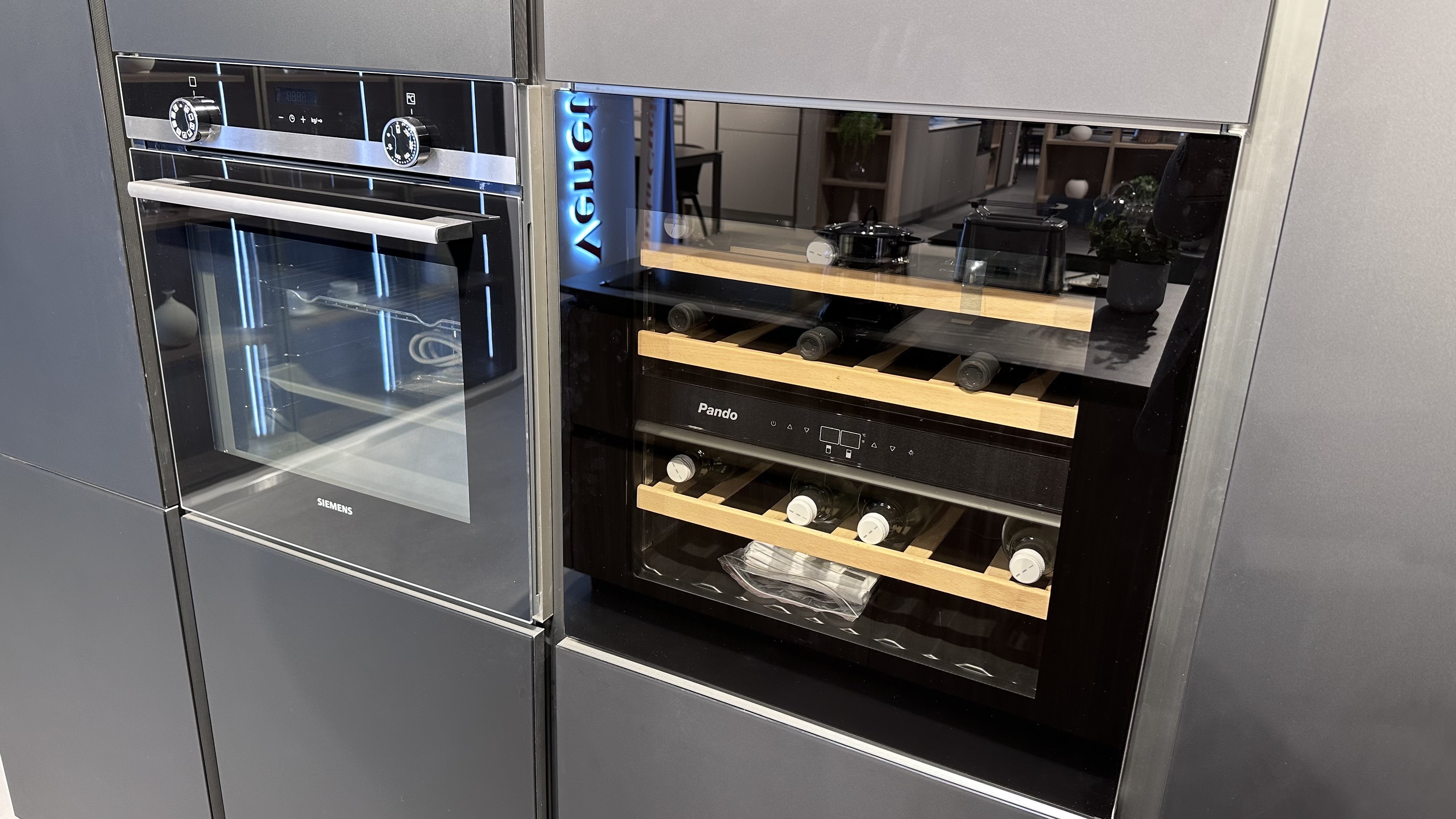 LOUNGE VETRO OPACO - Image