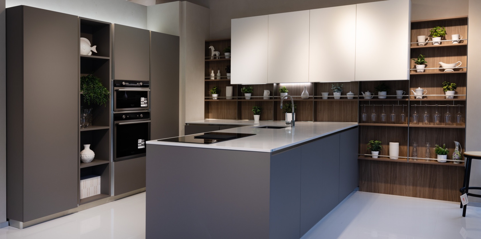 LOUNGE FENIX PRO - Image